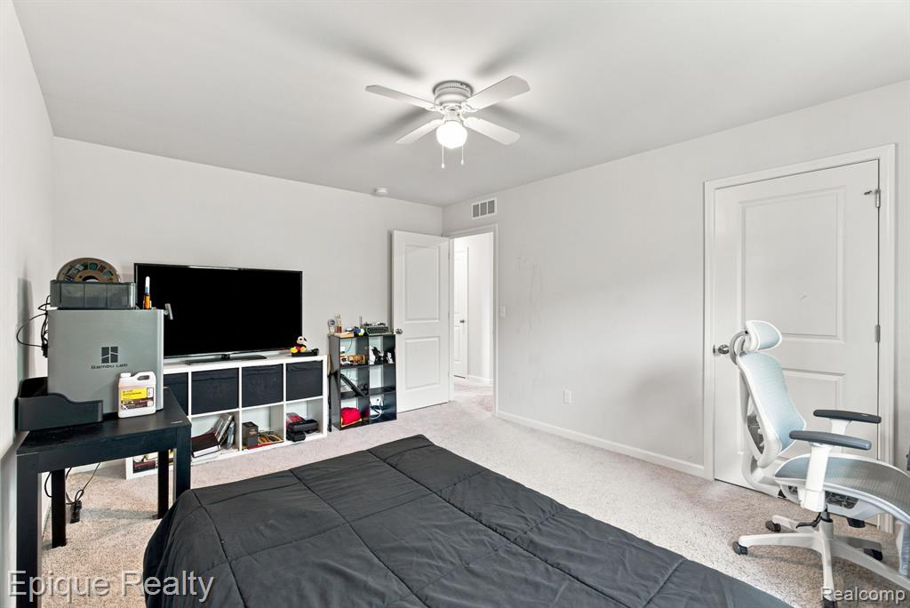 2360 Scenic Hollow Drive