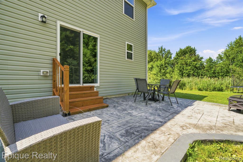 2360 Scenic Hollow Drive
