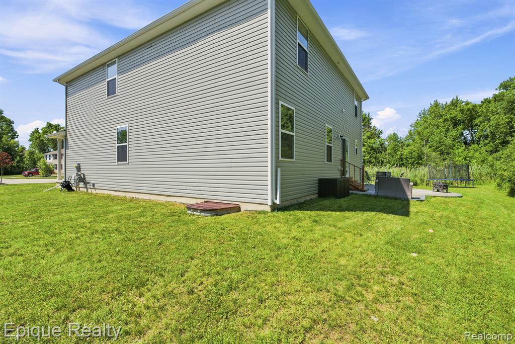 2360 Scenic Hollow Drive