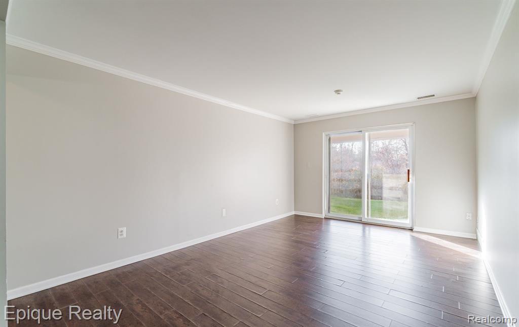 44467 Savery Drive # 117