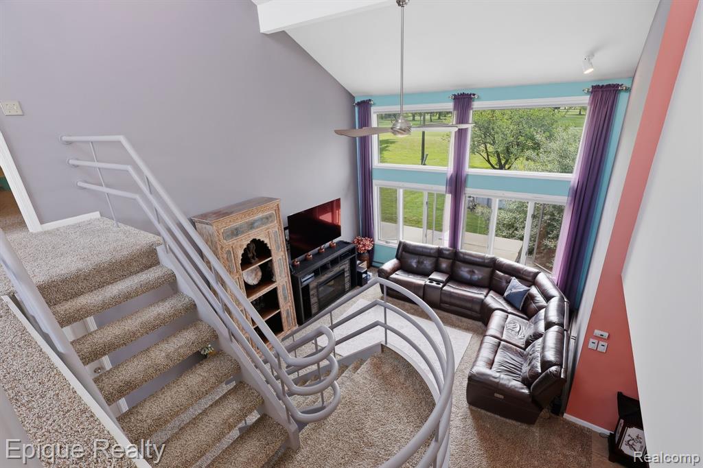 4049 Blue River Drive