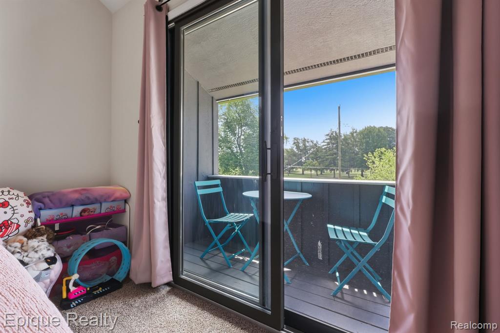 4049 Blue River Drive