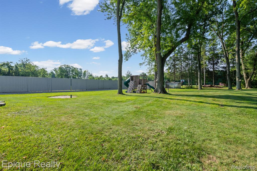 5155 Gratiot Avenue