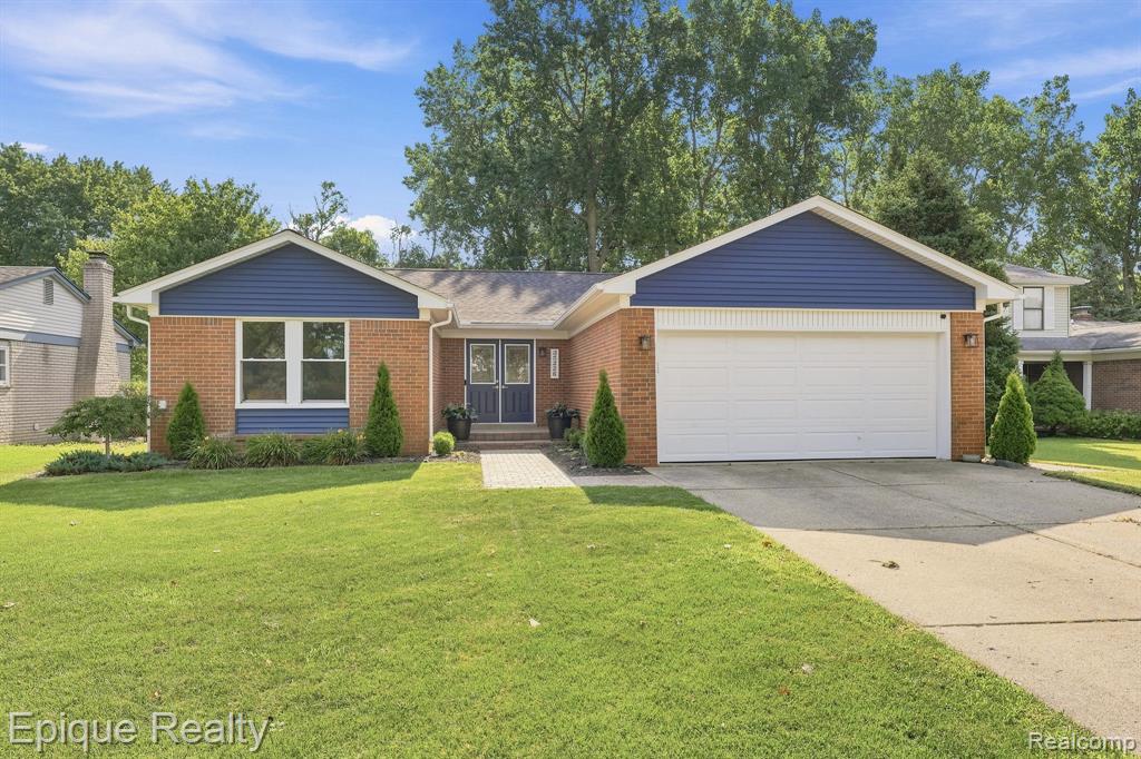 35226 Collingwood Drive