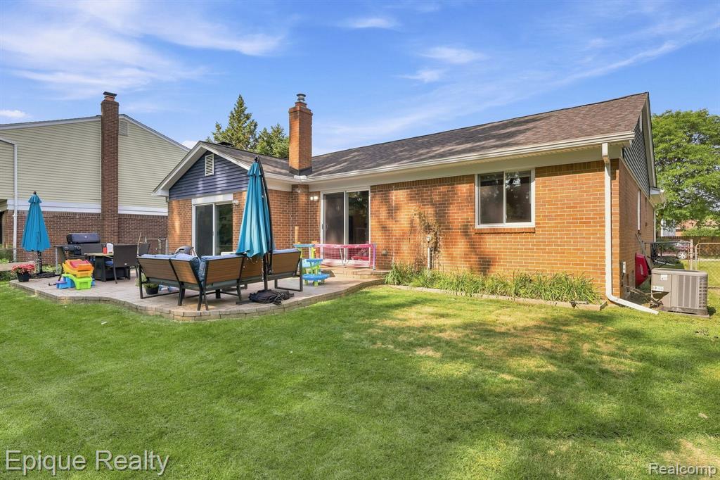 35226 Collingwood Drive
