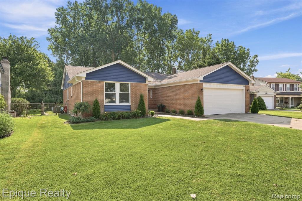 35226 Collingwood Drive
