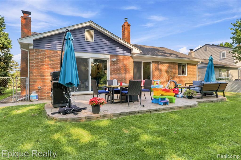 35226 Collingwood Drive