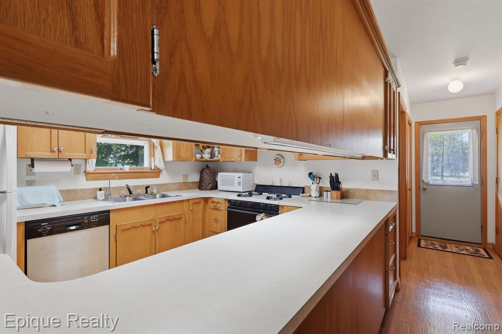 8336 Rider Road