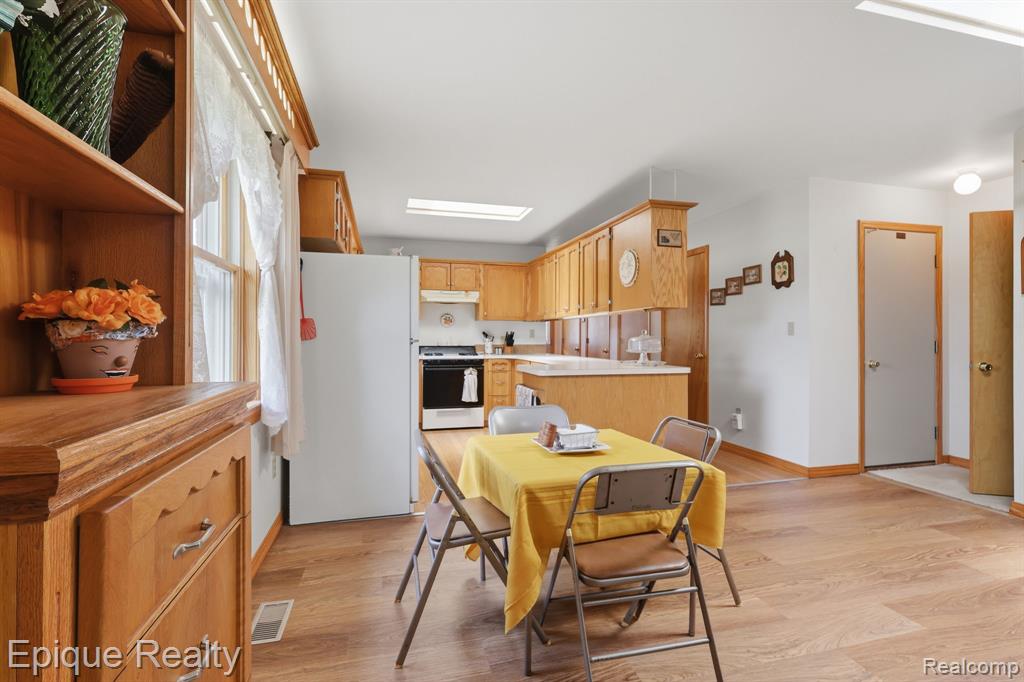 8336 Rider Road