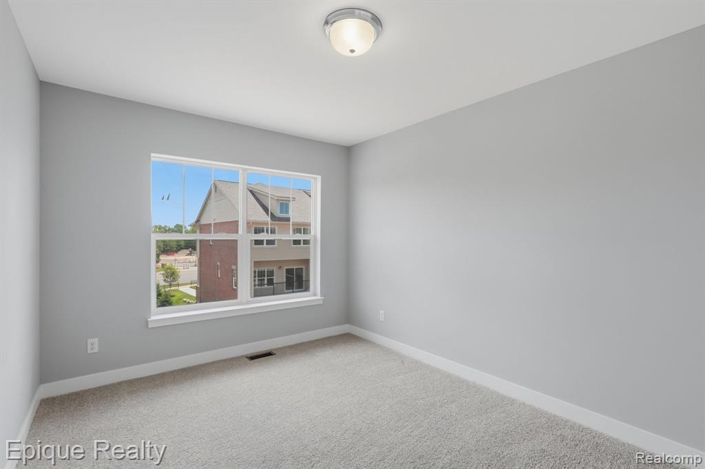 25550 Grandview Lane # 39