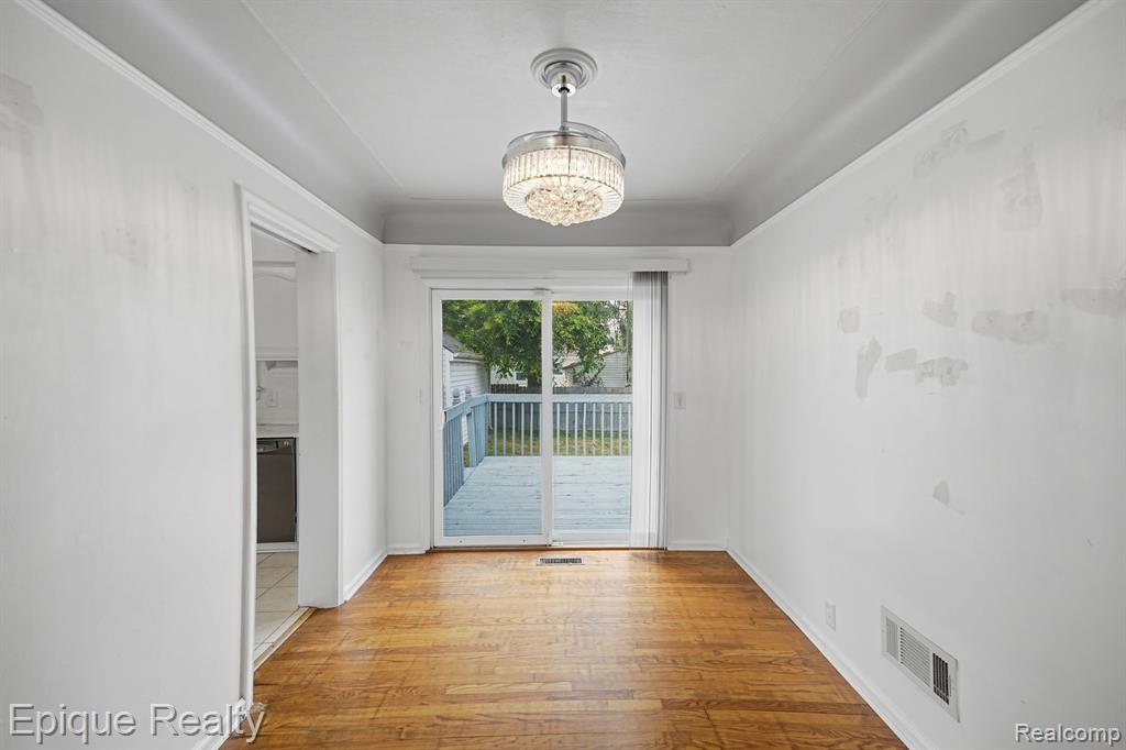 2015 Gold Avenue