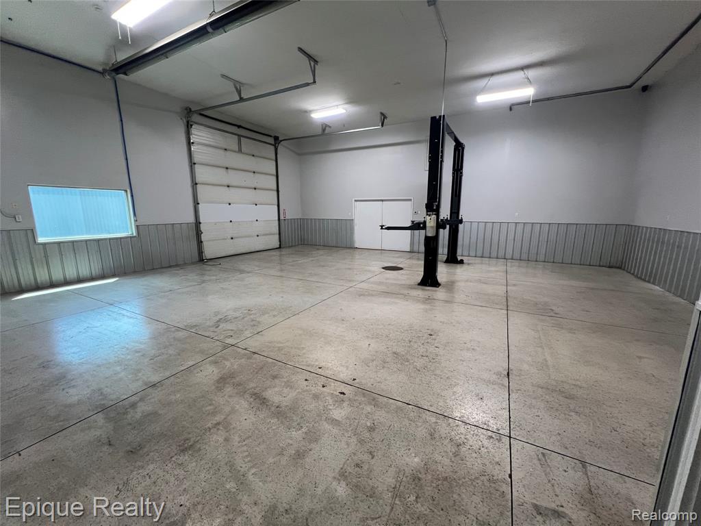 4394 Lapeer Road