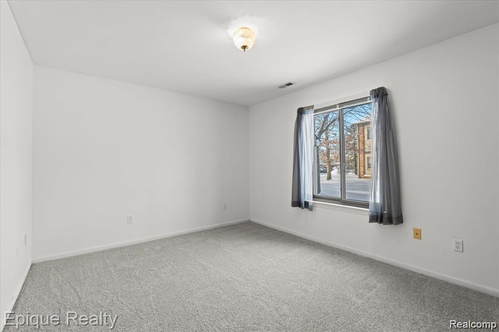 42714 Lilley Pointe Drive