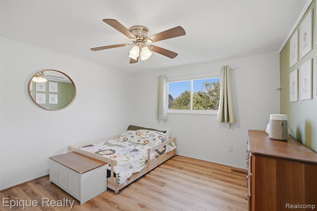 27819 Westcott Crescent Circle