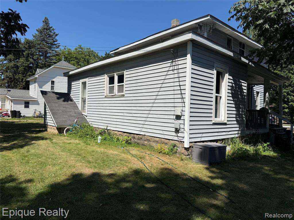 402 Black Street