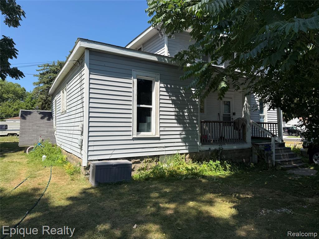 402 Black Street