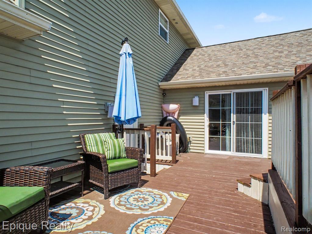 8686 Summer Ridge Drive