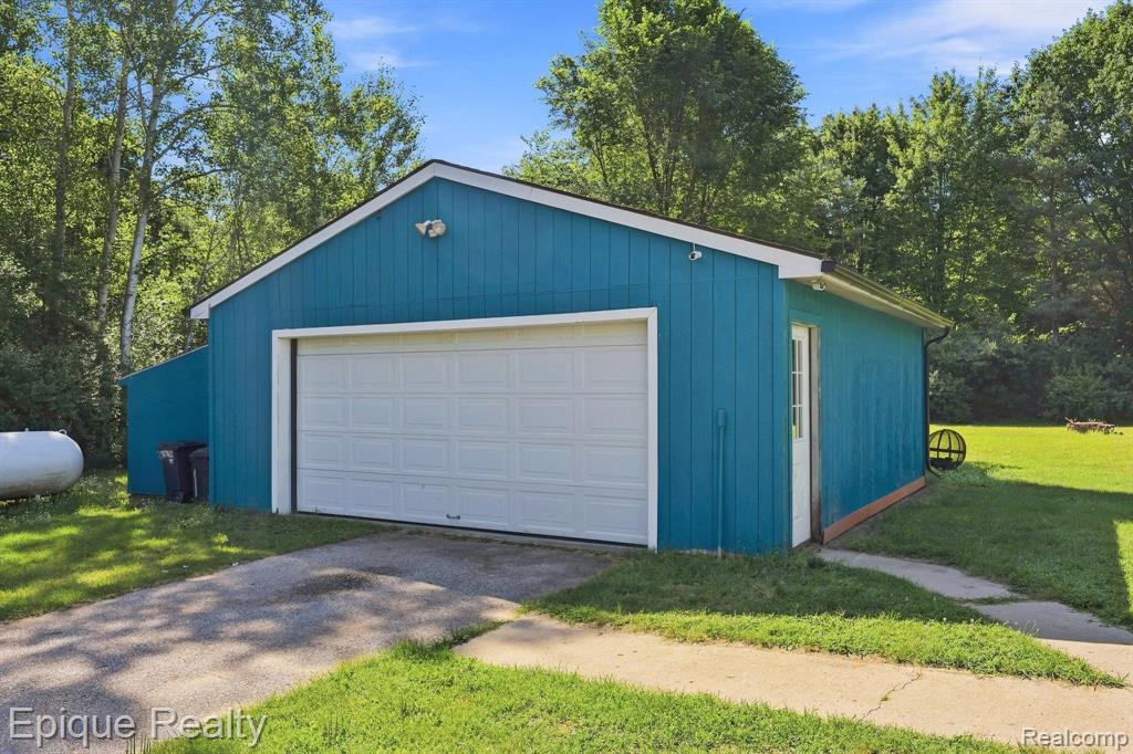 3640 Cribbins Road