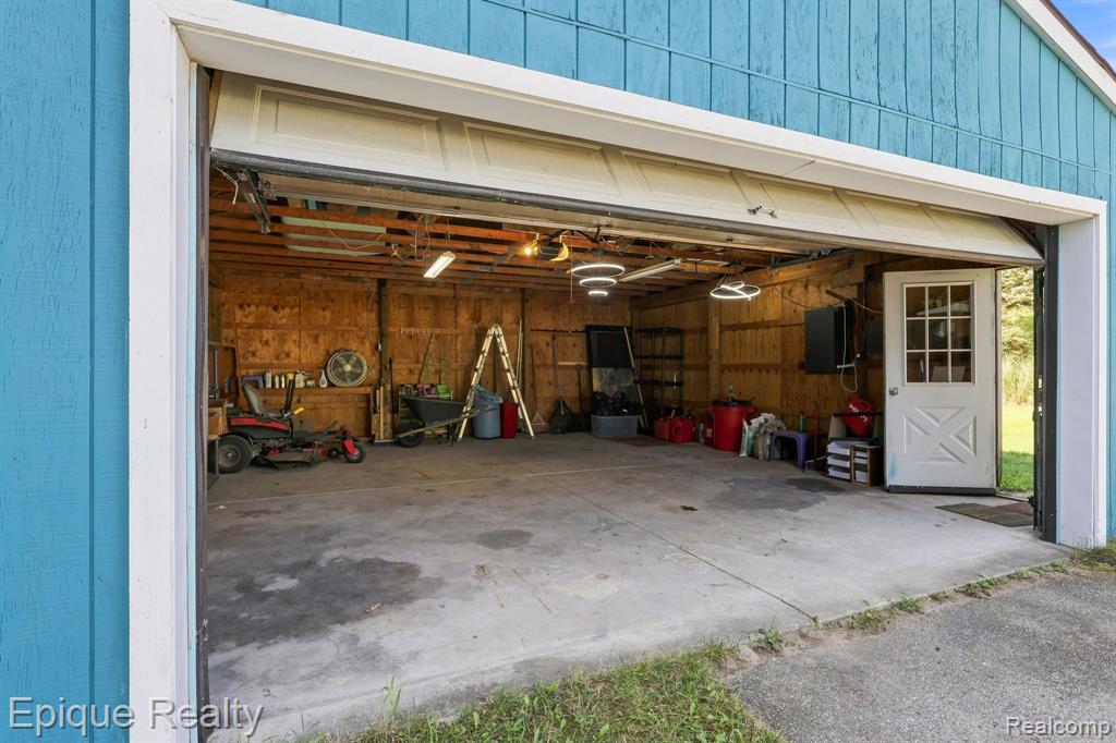 3640 Cribbins Road