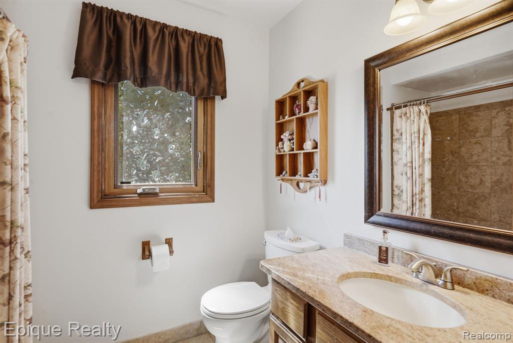 1162 Grandview Drive