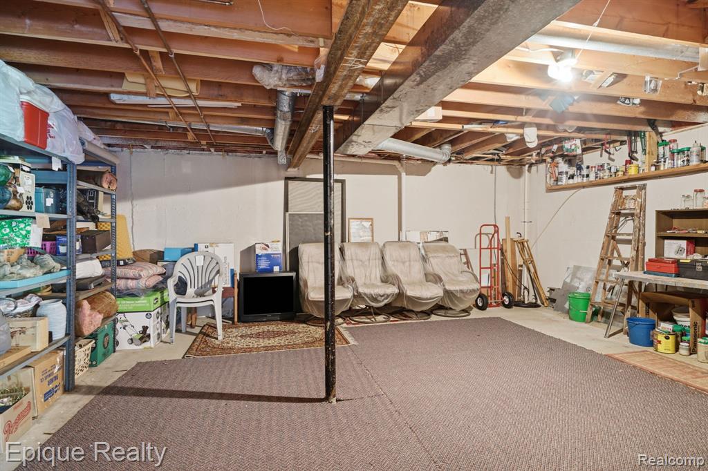1162 Grandview Drive