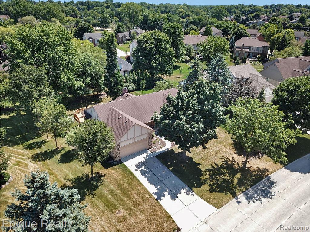 1162 Grandview Drive