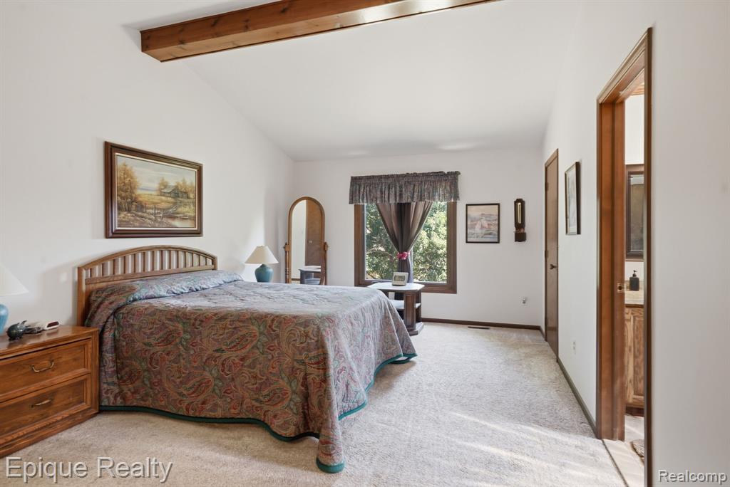 1162 Grandview Drive