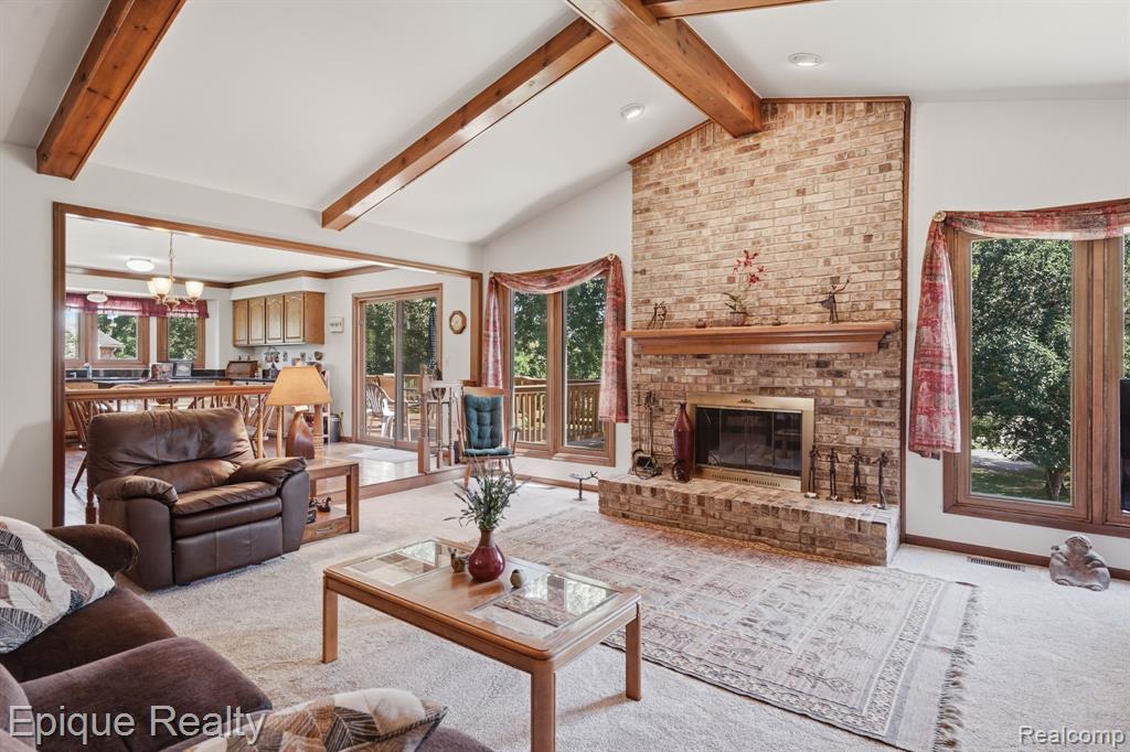 1162 Grandview Drive