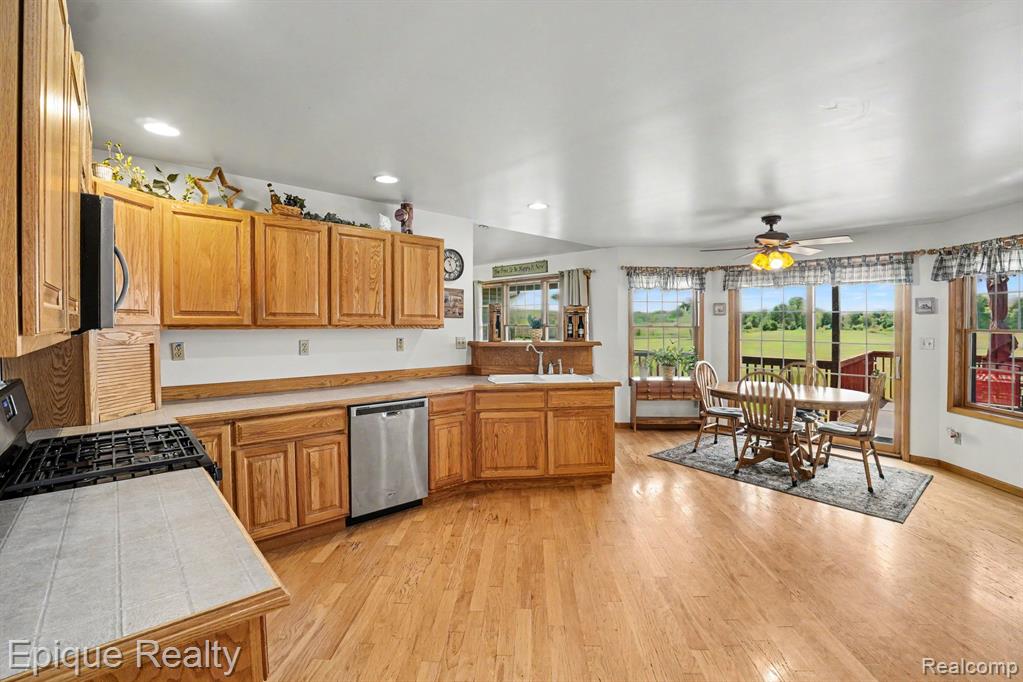 2288 Daley Road