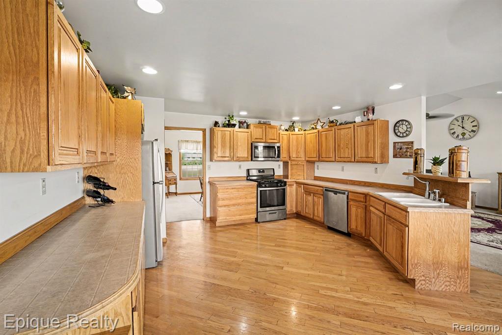 2288 Daley Road