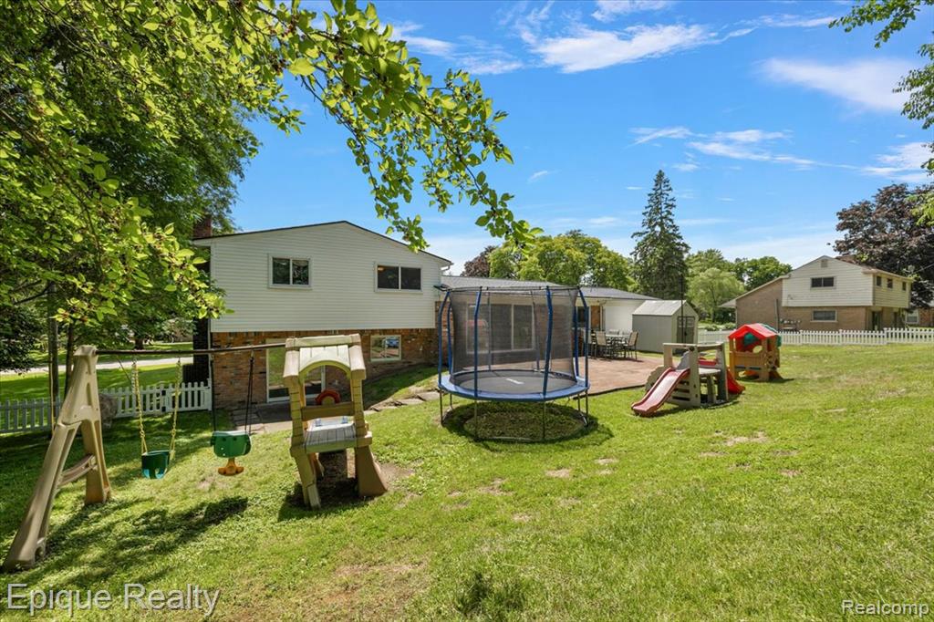 7033 W Pebblecreek Road