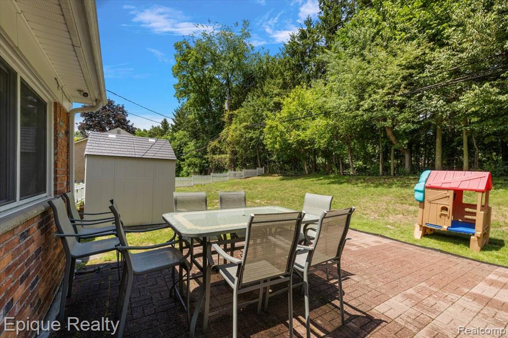 7033 W Pebblecreek Road
