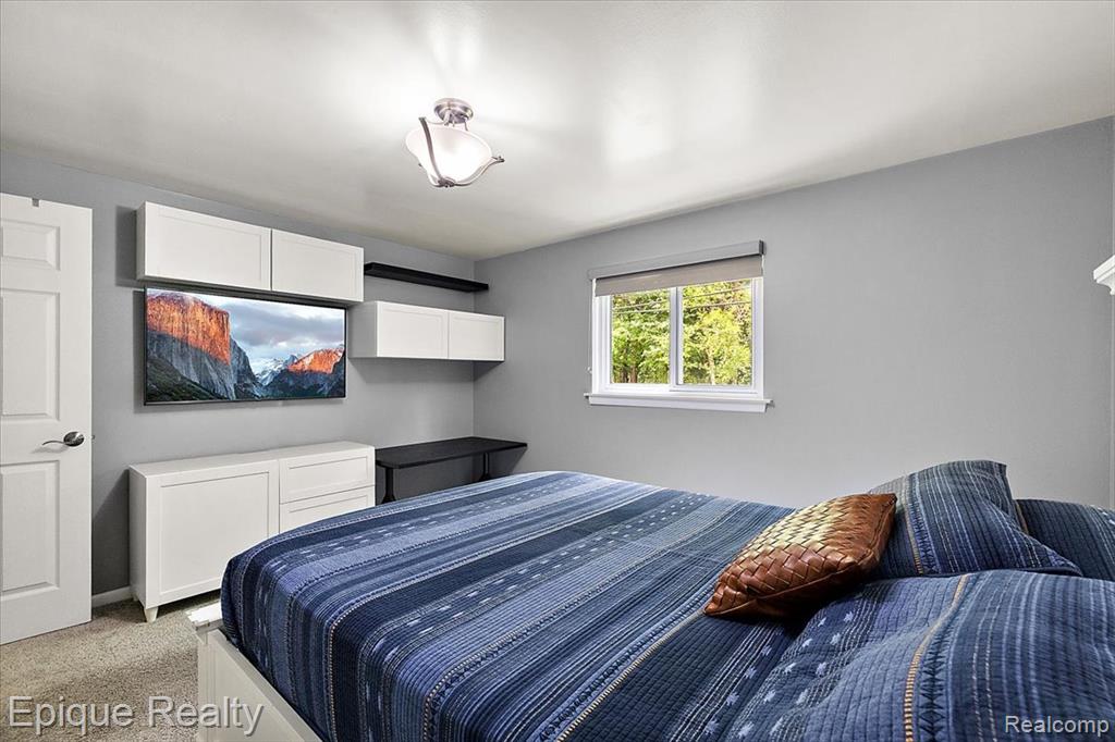 7033 W Pebblecreek Road