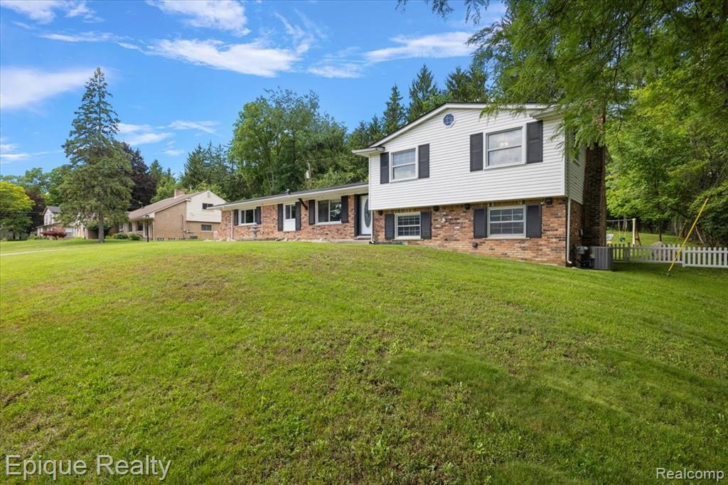 7033 W Pebblecreek Road