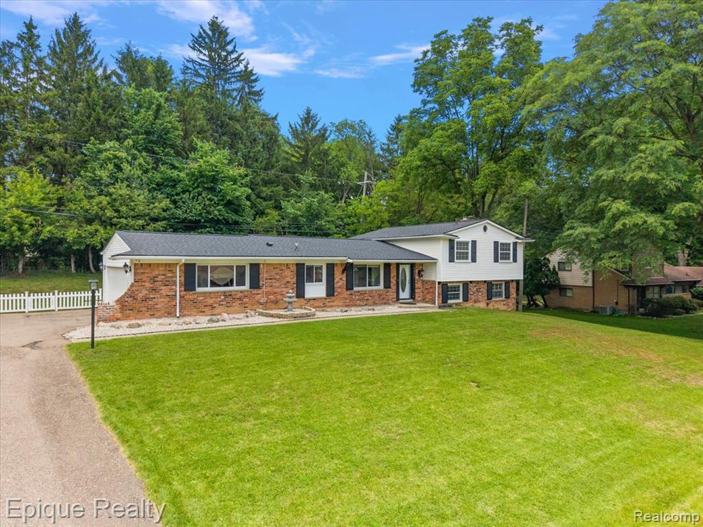 7033 W Pebblecreek Road