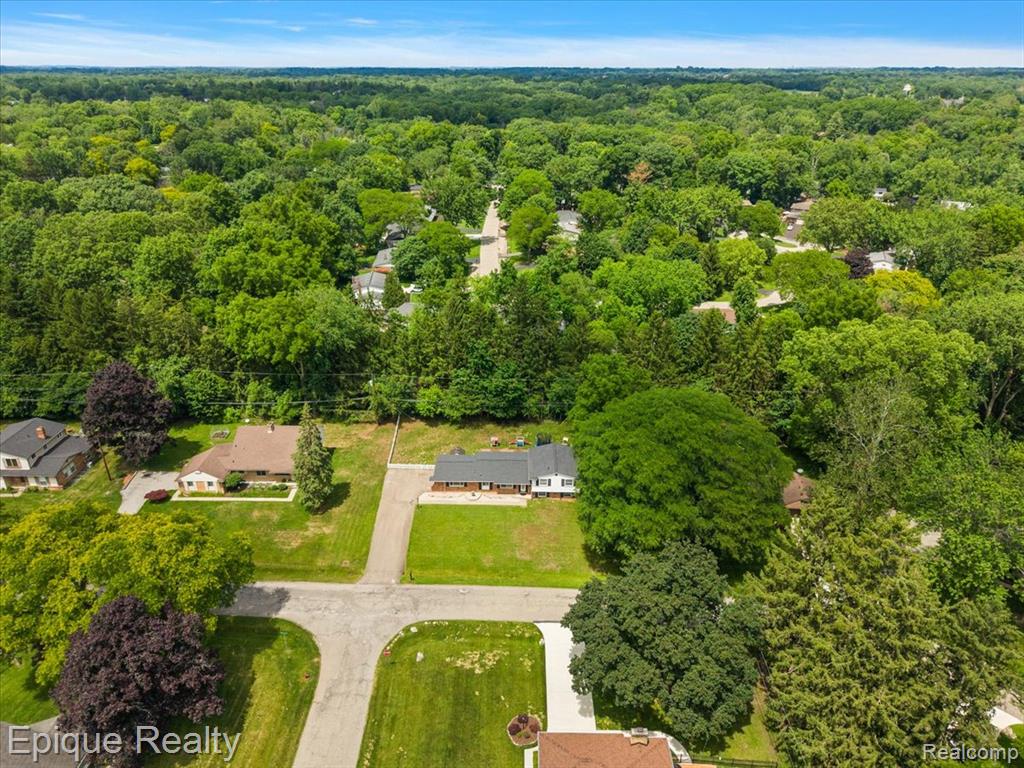 7033 W Pebblecreek Road