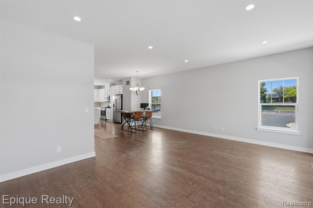 25565 Grandview Lane # 33