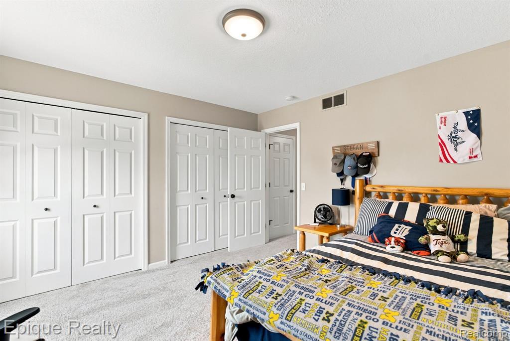 5591 Windermere Drive