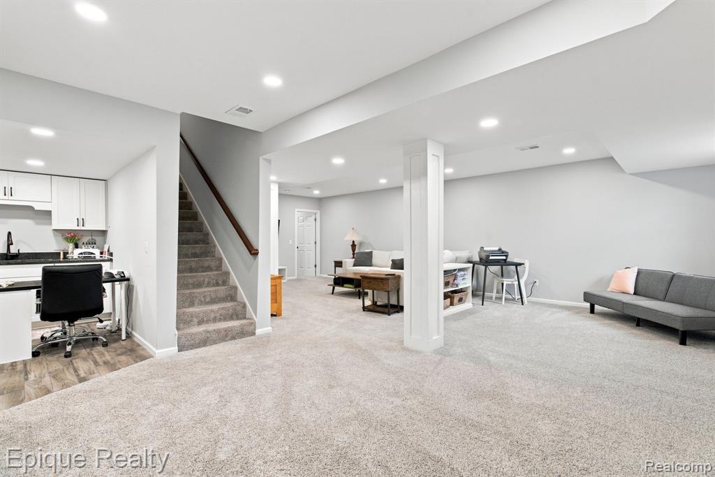 5591 Windermere Drive