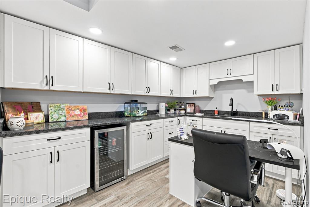 5591 Windermere Drive