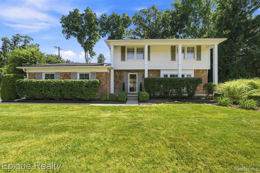 2774 Brady Drive