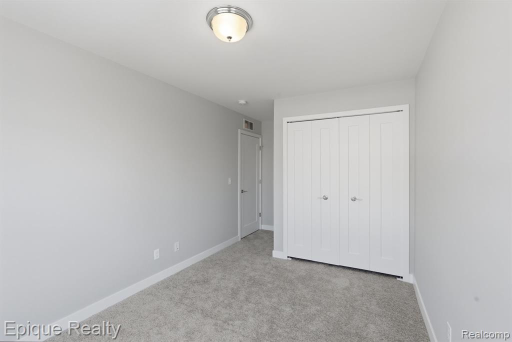25533 Meadowbrook Road # 42