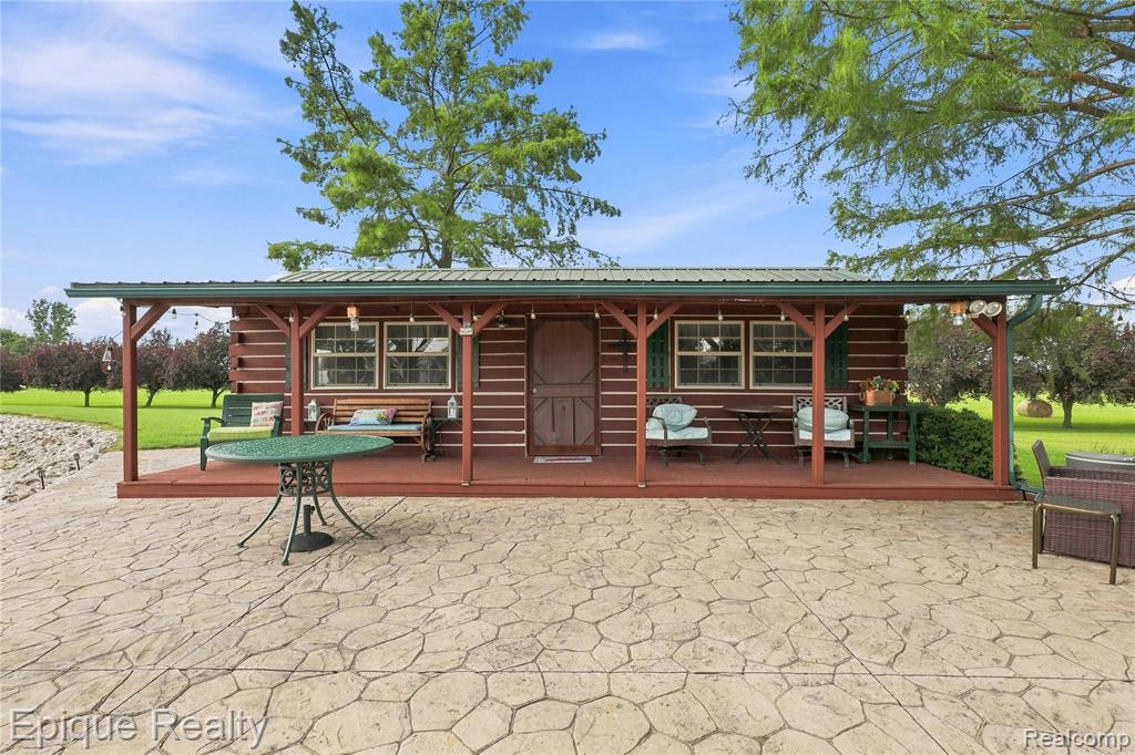 7228 Yankee Road