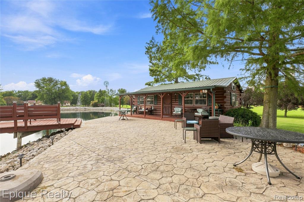 7228 Yankee Road