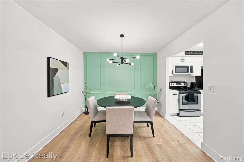 15031 Pilgrim Court