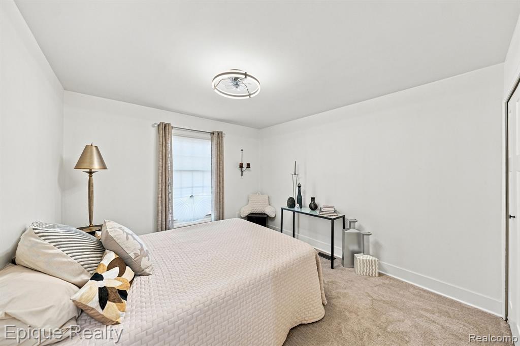 15031 Pilgrim Court