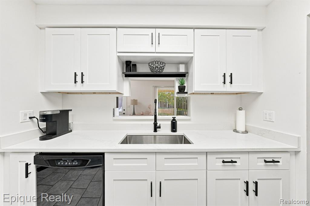 15031 Pilgrim Court