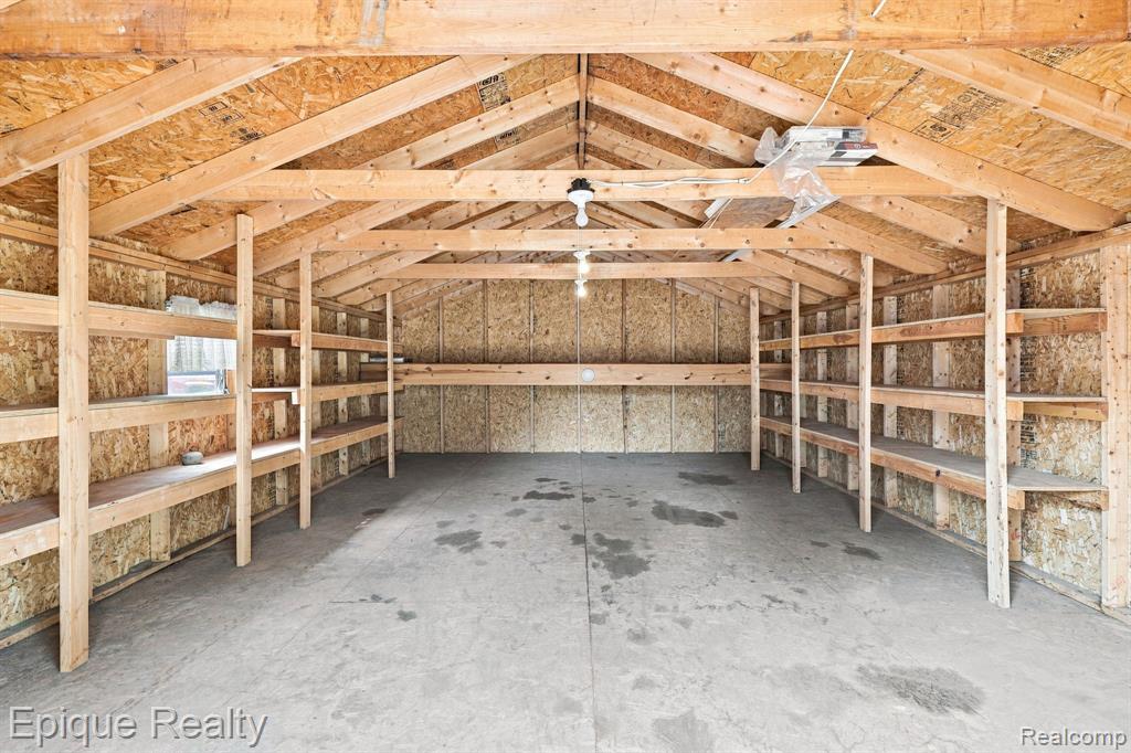 7050 Williams Lake Road