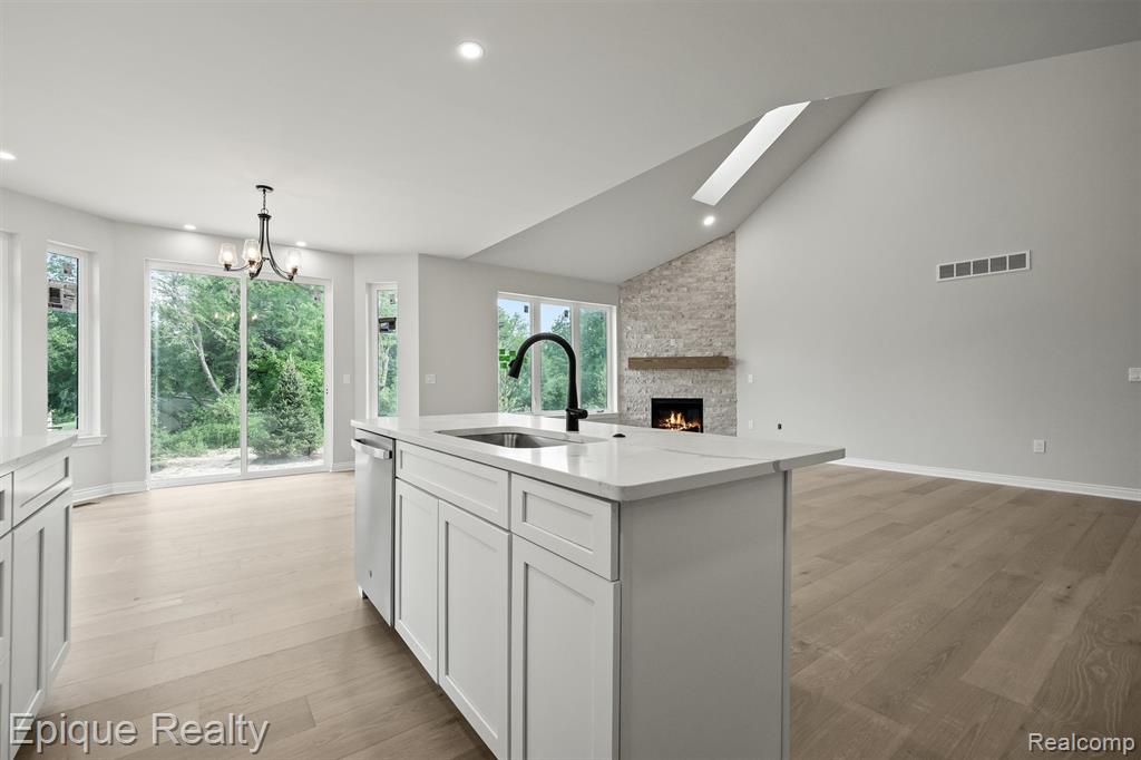 3358 Cornerstone Drive # 10