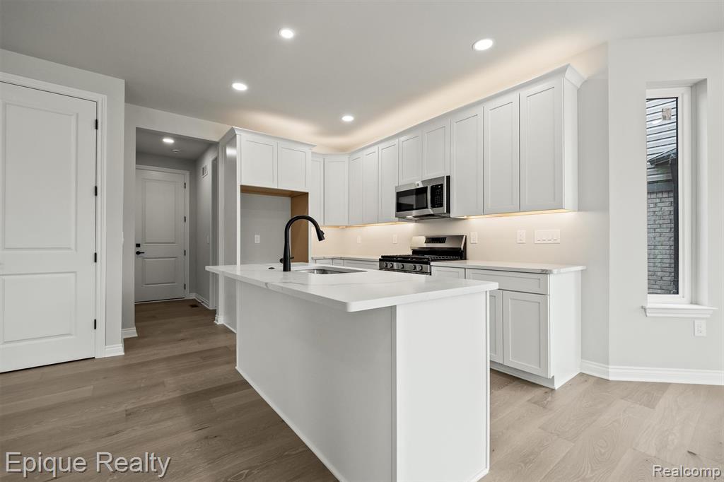 3358 Cornerstone Drive # 10